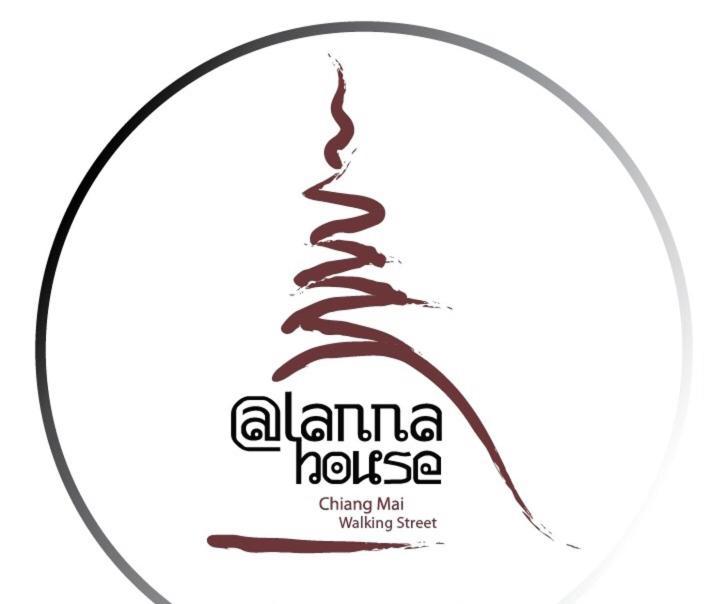 הוסטל צ'יאנג מאי @Lanna House (Adults Only) מראה חיצוני תמונה