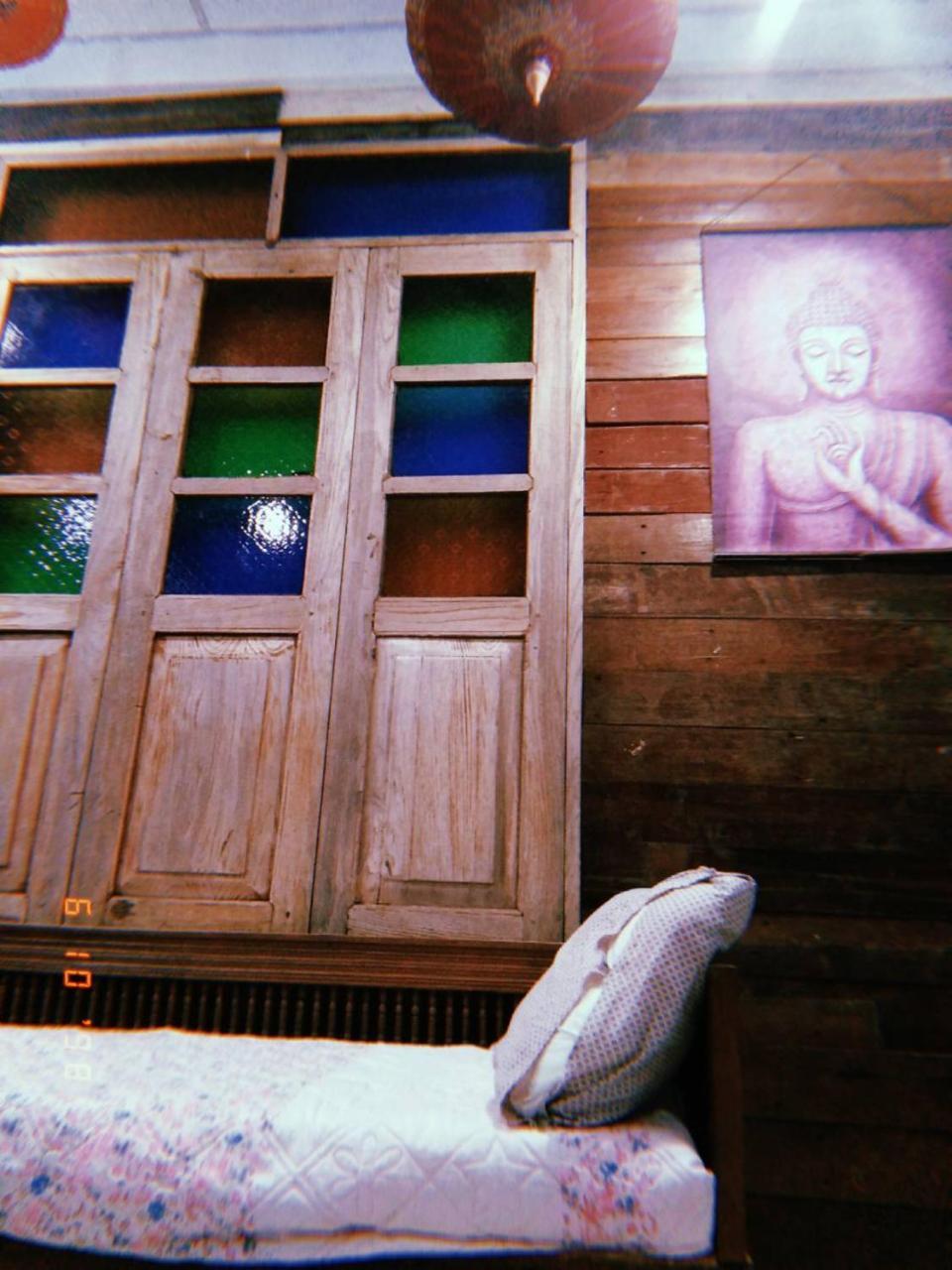 הוסטל צ'יאנג מאי @Lanna House (Adults Only) מראה חיצוני תמונה