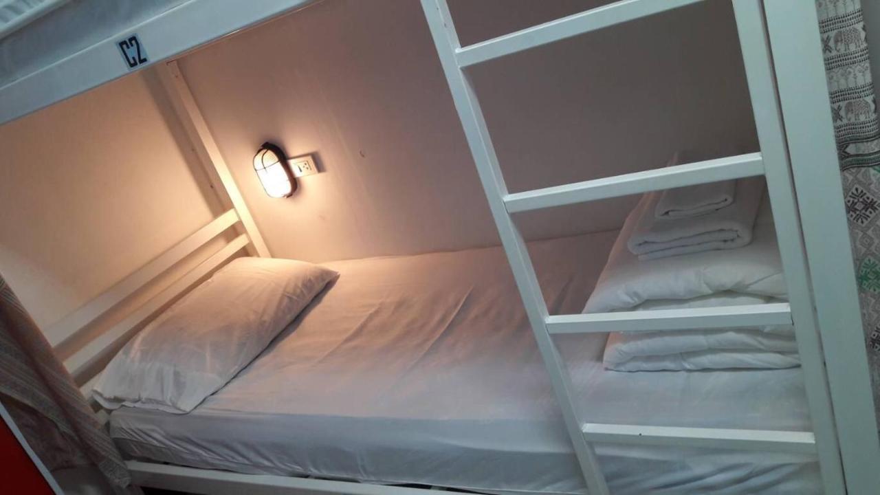 הוסטל צ'יאנג מאי @Lanna House (Adults Only) מראה חיצוני תמונה